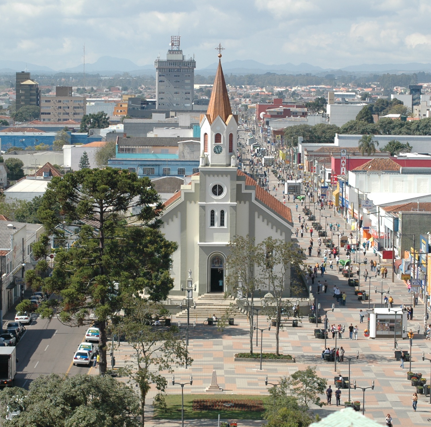 Centro,_São_José_dos_Pinhais_-_PR,_Brazil_-_panoramio.jpg